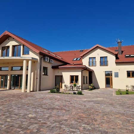 Villa Nova Szuminka Kültér fotó